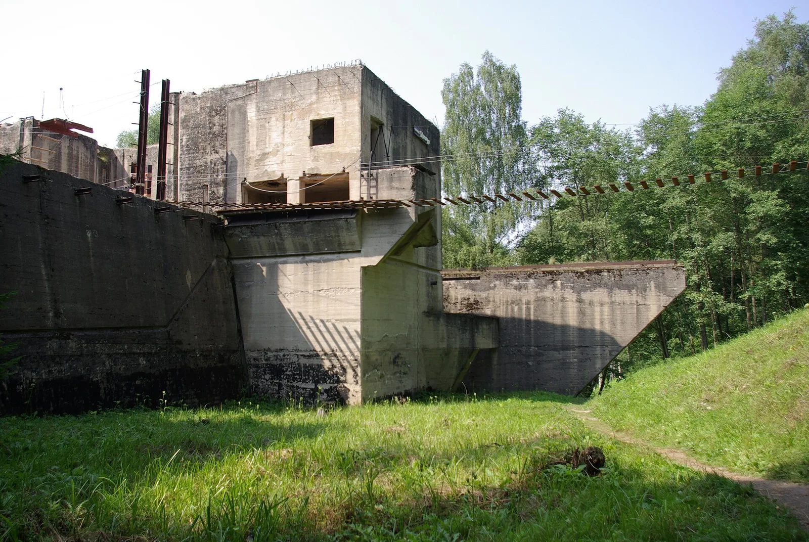 Kanał Mazurski , Śluza Leśniewo Górne