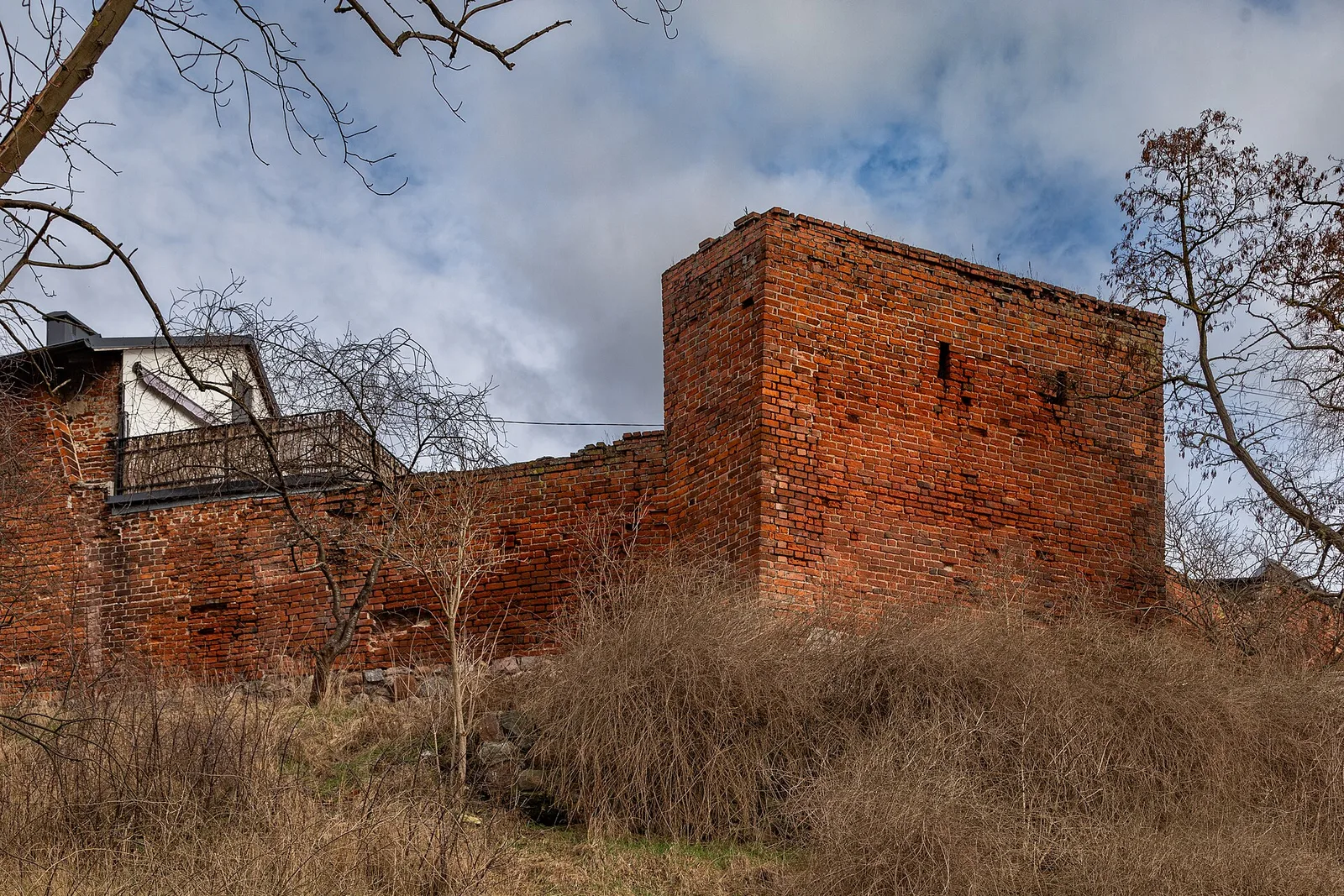 Gniew, Poland, defensive city wall, half of 14th century.