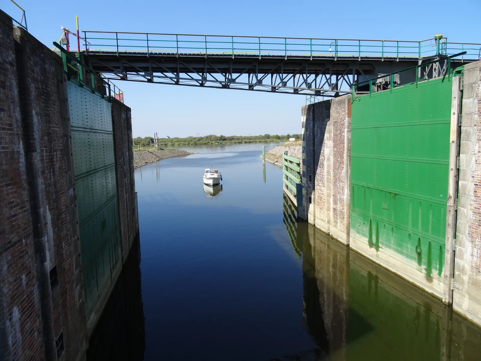 The Gdanska Glowa floodgate, 1895