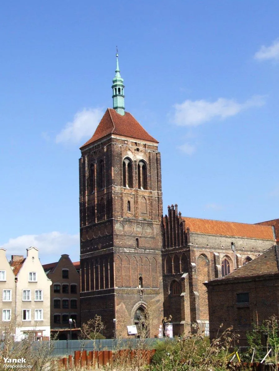 Gdańsk Główne Miasto , ul. Świętojańska 50 - rzymskokatolicki kościół rektorski, pw. św. Jana Chrzciciela i Jana Ewangelisty , poł. XIV, 1415-1465, 1969