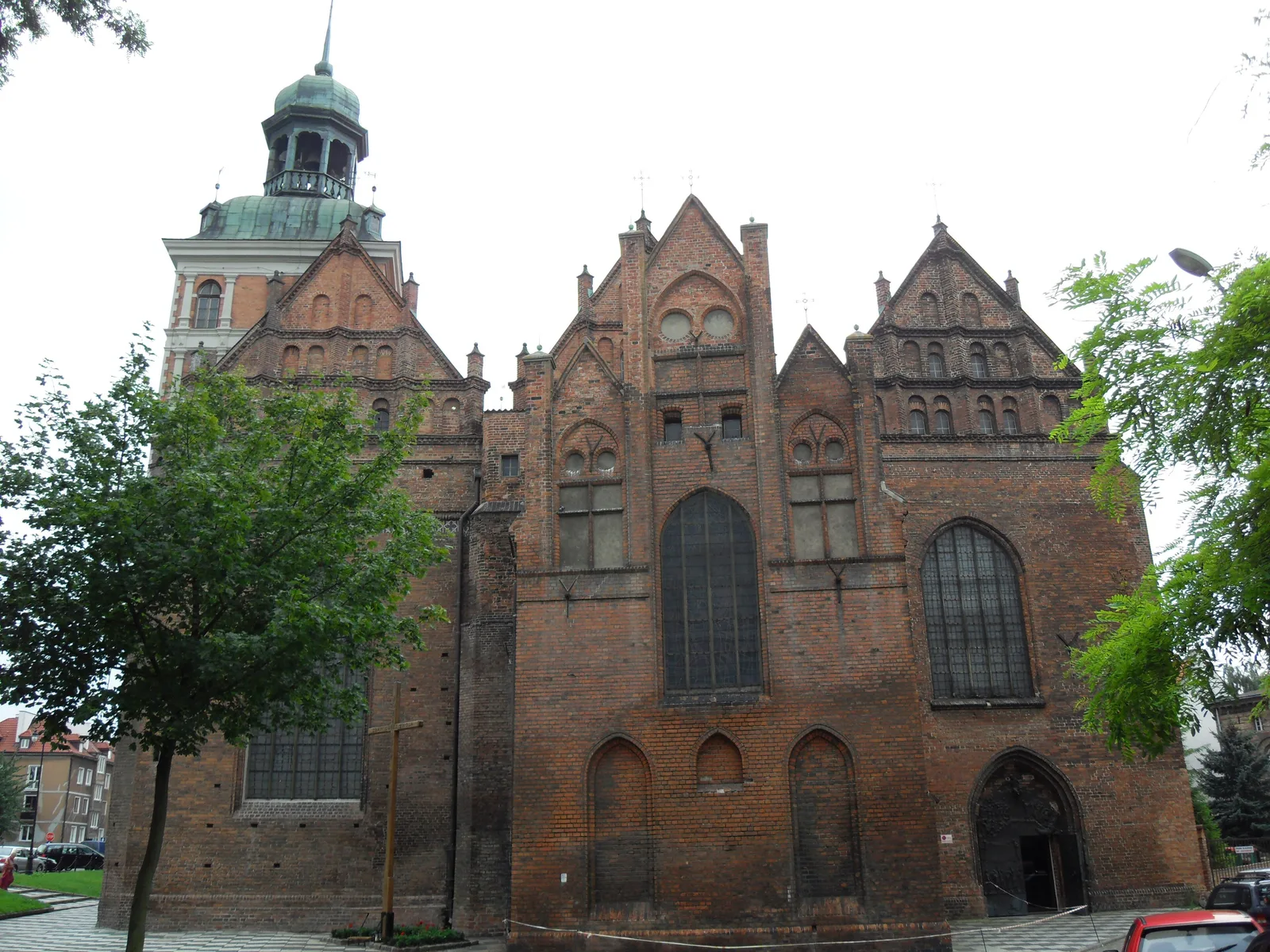 Gdańsk Stare Miasto, ul. Brygidki / Profesorska 17 - kościół klasztorny brygidek, obecnie, rzymskokatolicki parafialny p.w. św. Brygidy (Bazylika mniejsza) , XIV/XV, XVII, po 1958