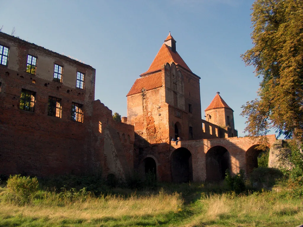 Schlossruinen in Szymbark/Polen