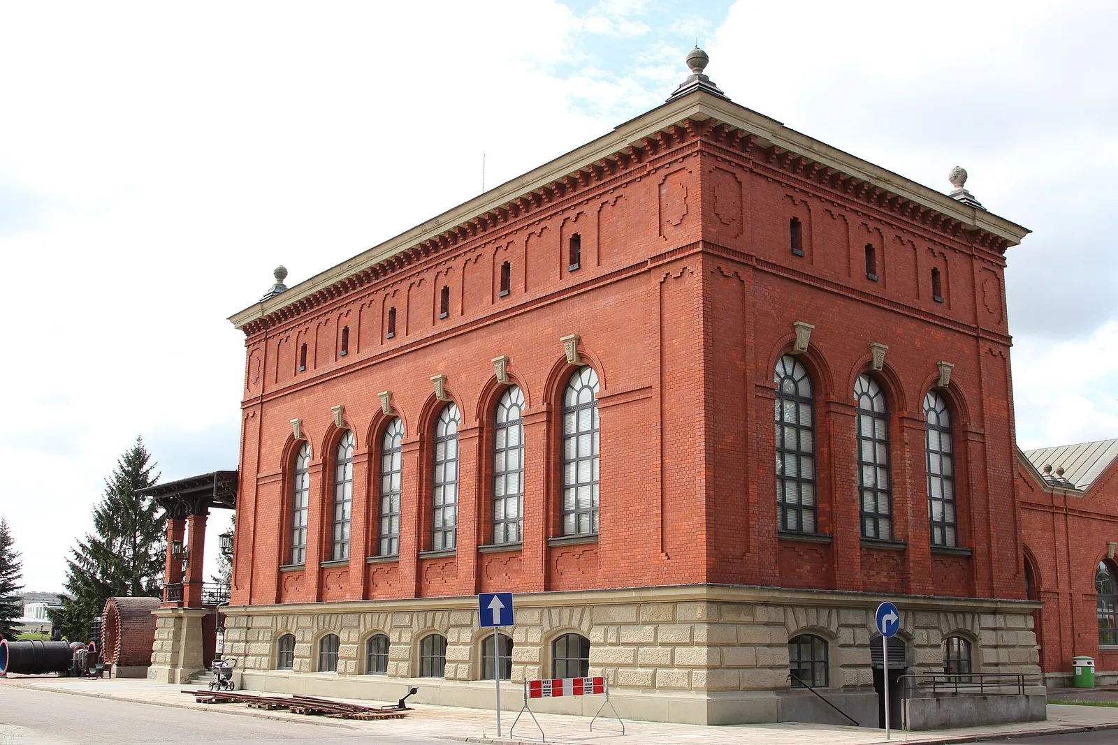 Technical building No. 2 (Museum of Water and Sewer Systems)