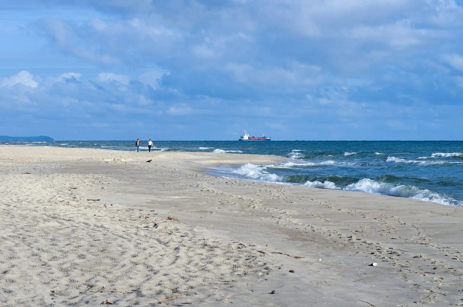the beach in Jastarnia in the morning