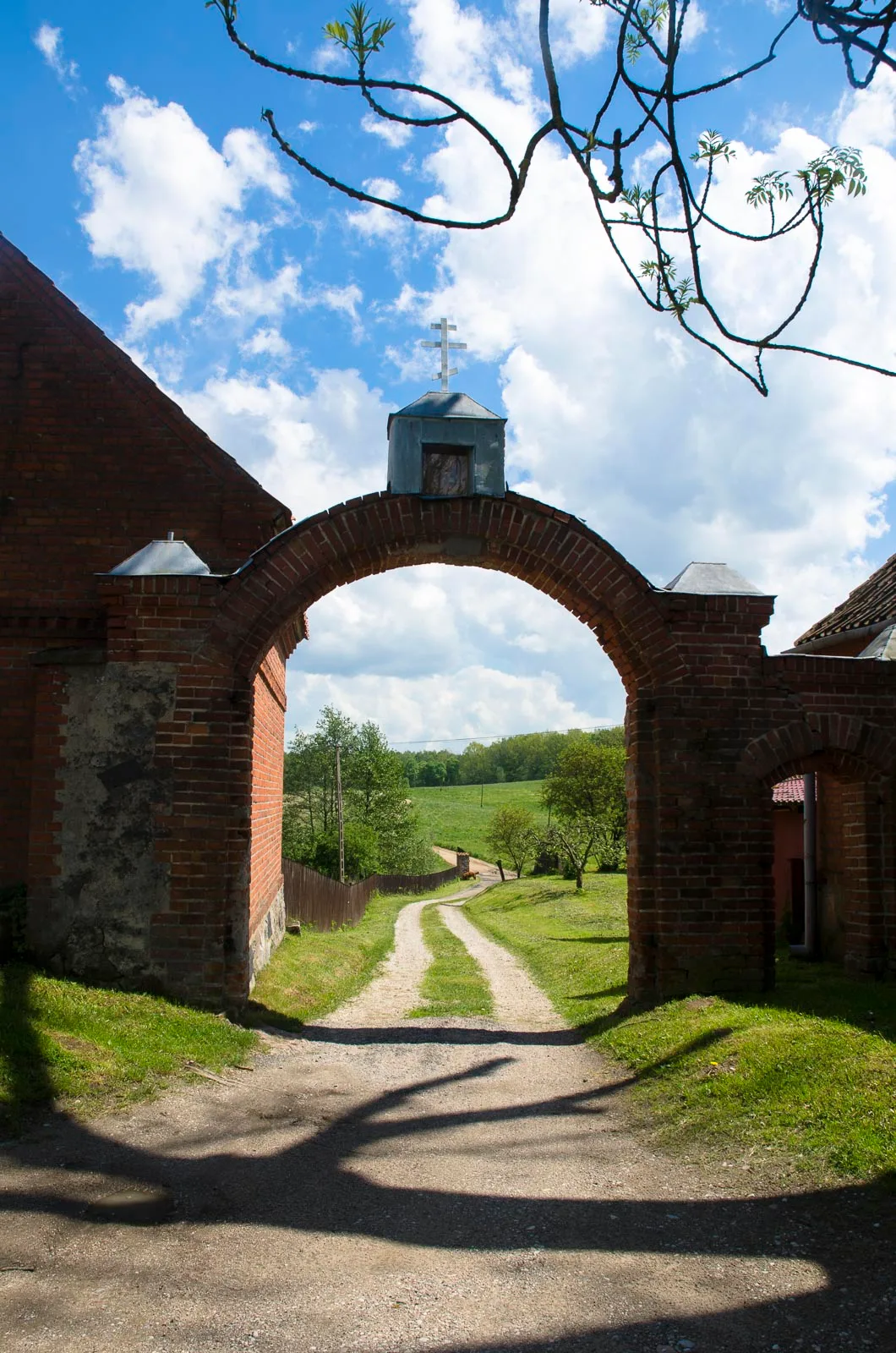 Wojnowo, Brama