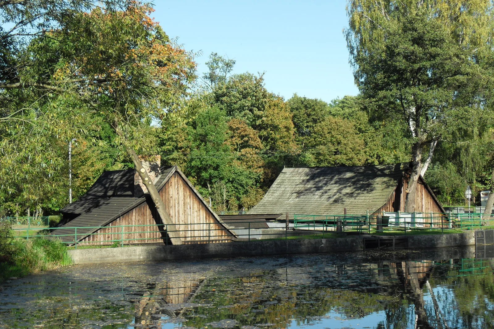Gdańsk Oliwa, zabytkowa kuźnia wodna.