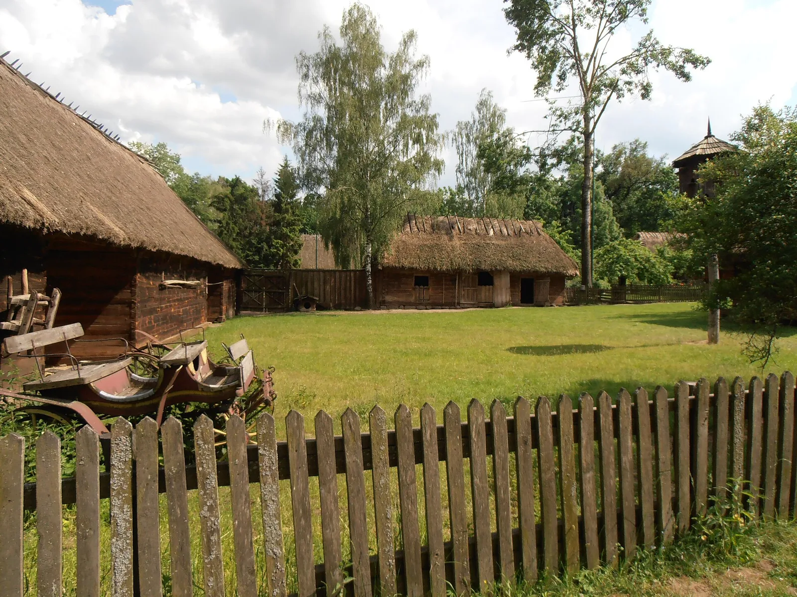 Ciechanowiec (pow. wysokomazowiecki, woj. podlaskie, Polska). Muzeum Rolnictwa. Zagroda.
