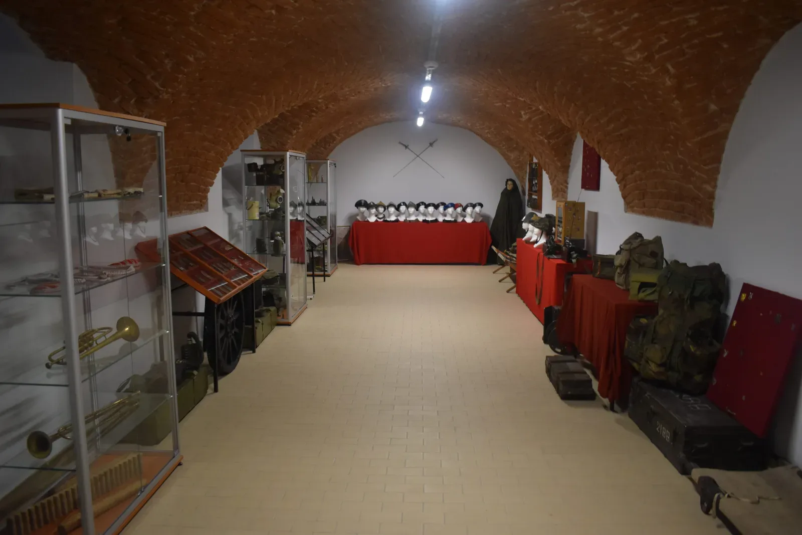 Centrum Muzealno-Warsztatowe w klasztorze pijarów w Szczuczynie z Izbą Pamięci Marszałka Józefa Piłsudskiego