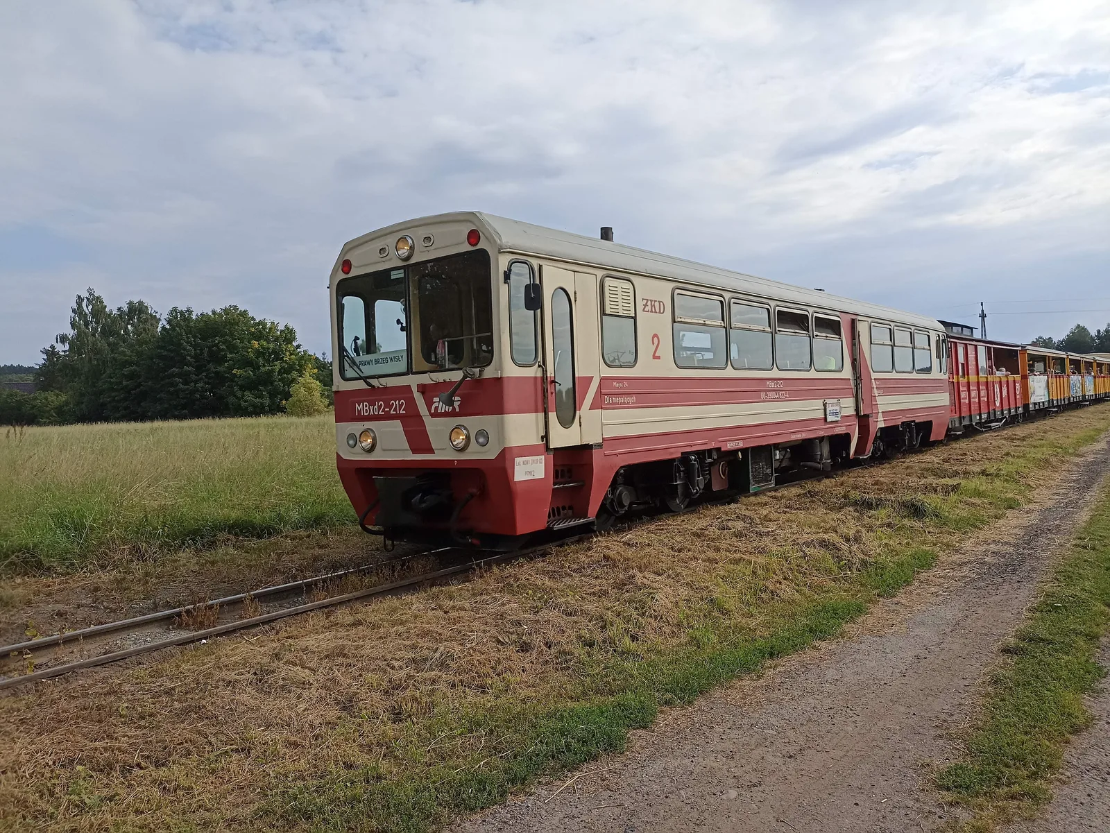 Żuławska Kolej Dojazdowa na przystanku Prawy Brzeg Wisły.