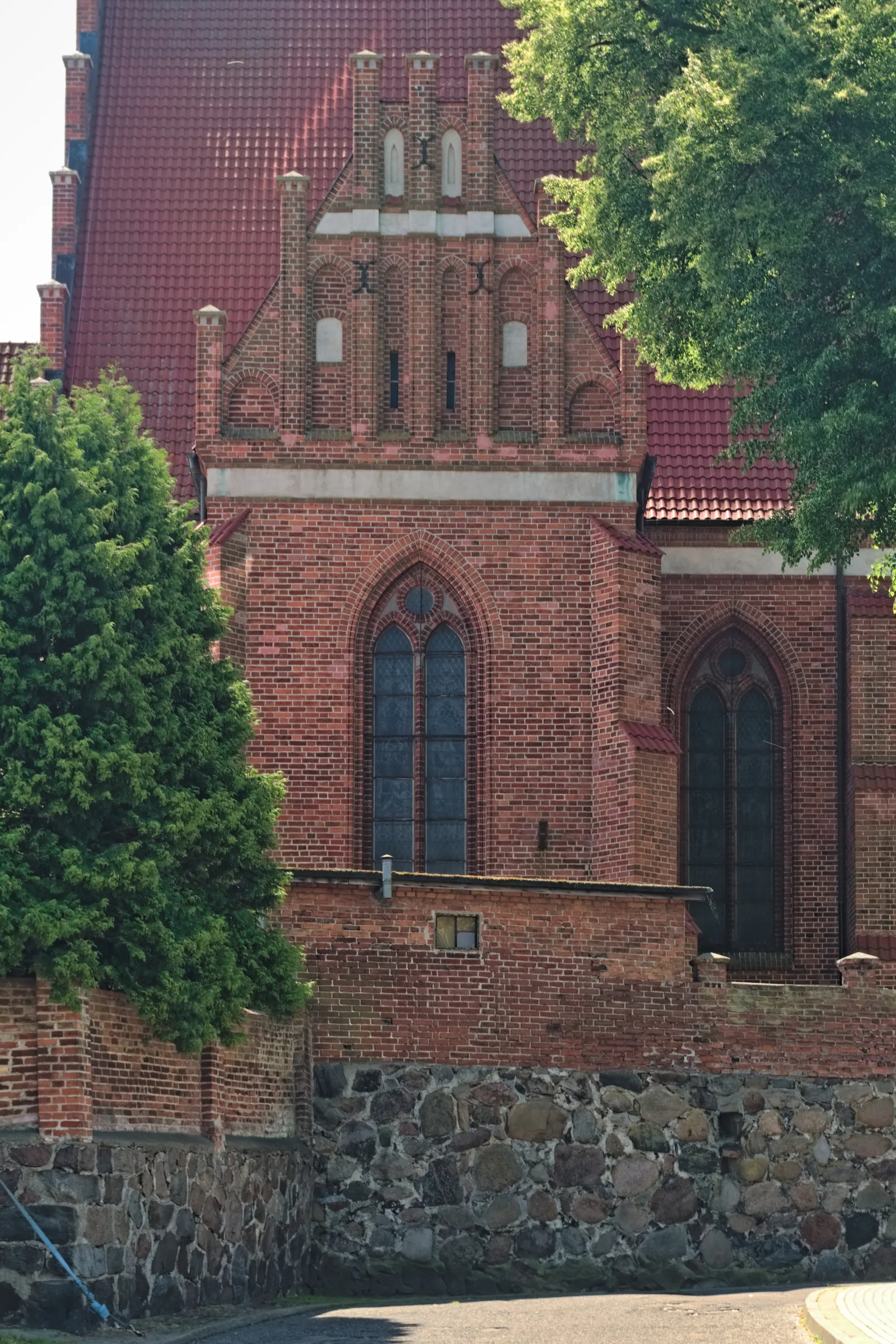 kościół św. Apostołów Piotra i Pawła w Pucku, północne ramię transeptu