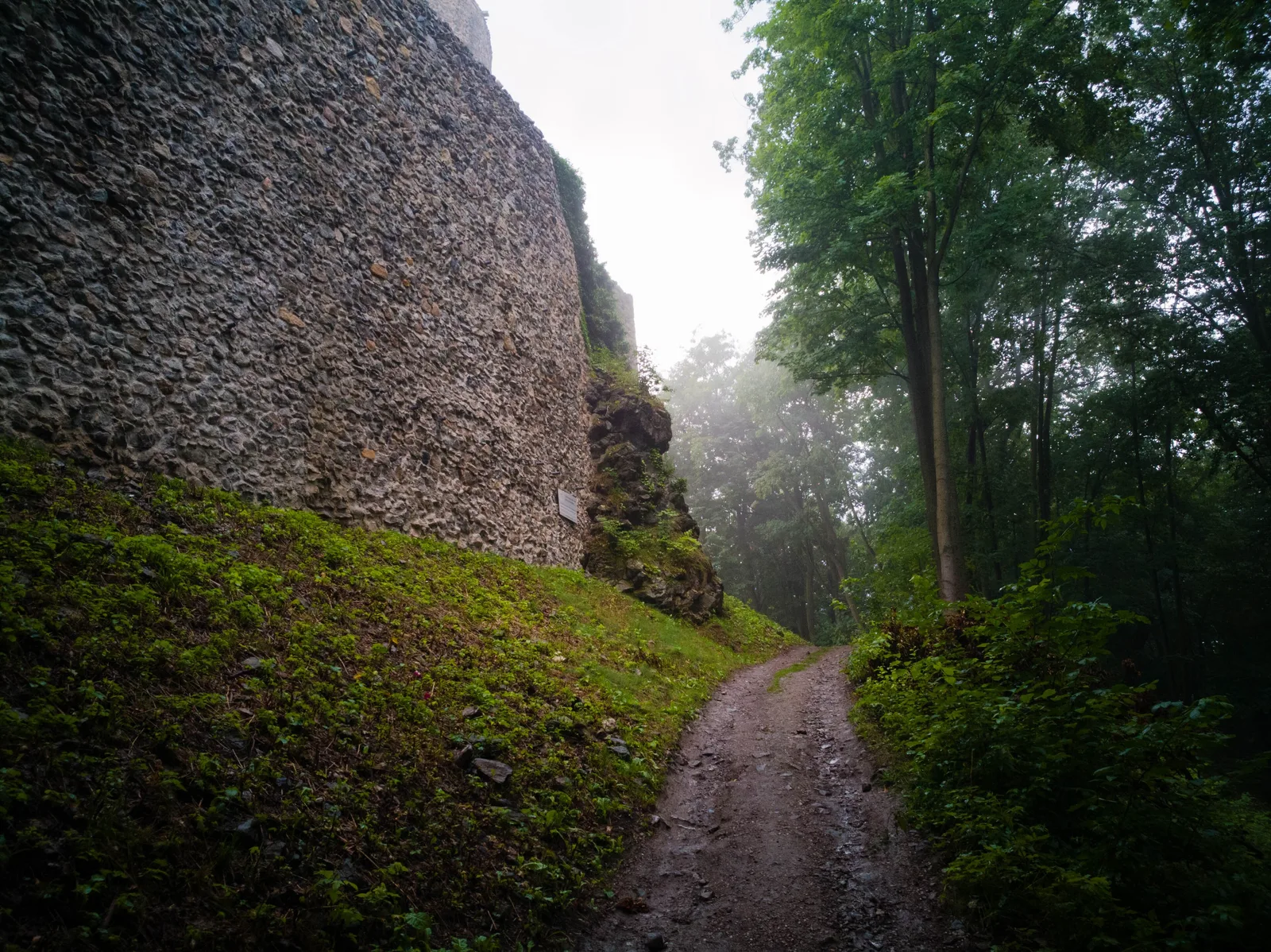 Łupki, Zamek Wleń