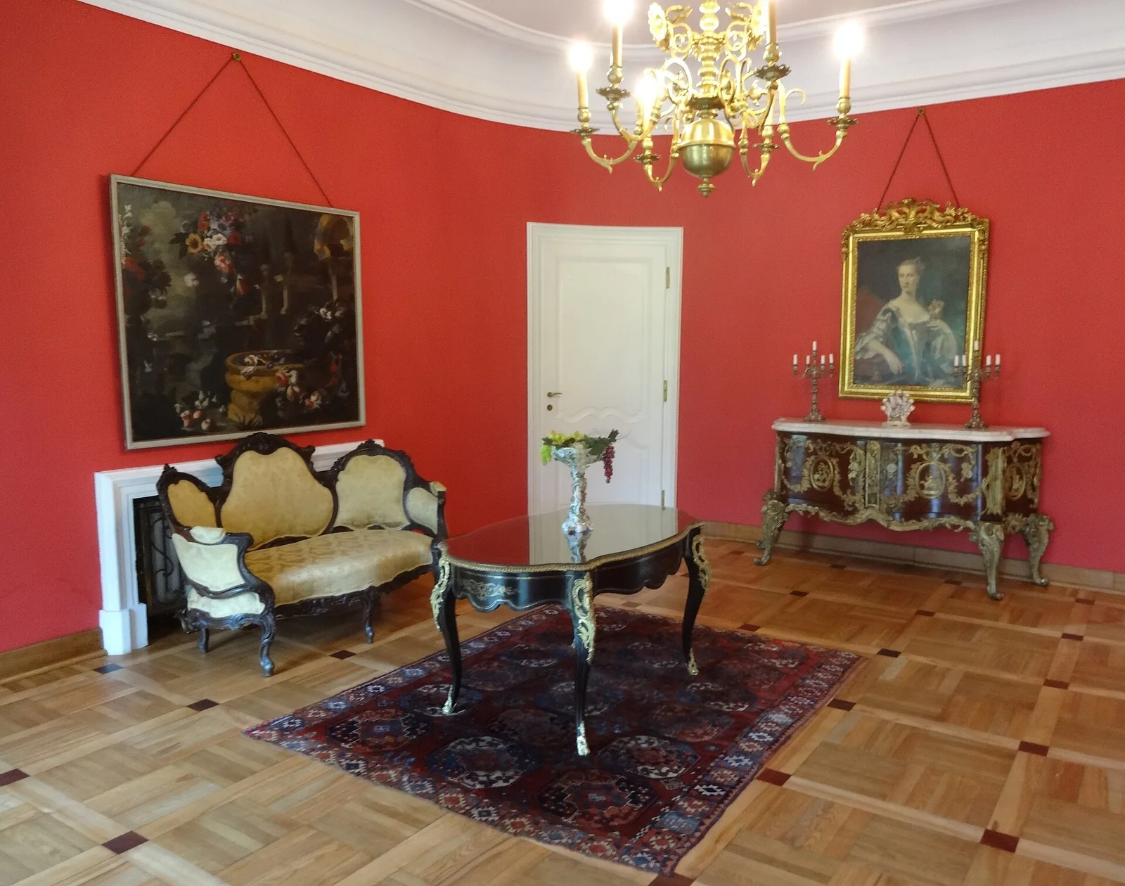 Wnętrza pałacu – Muzeum Wnętrz Pałacowych