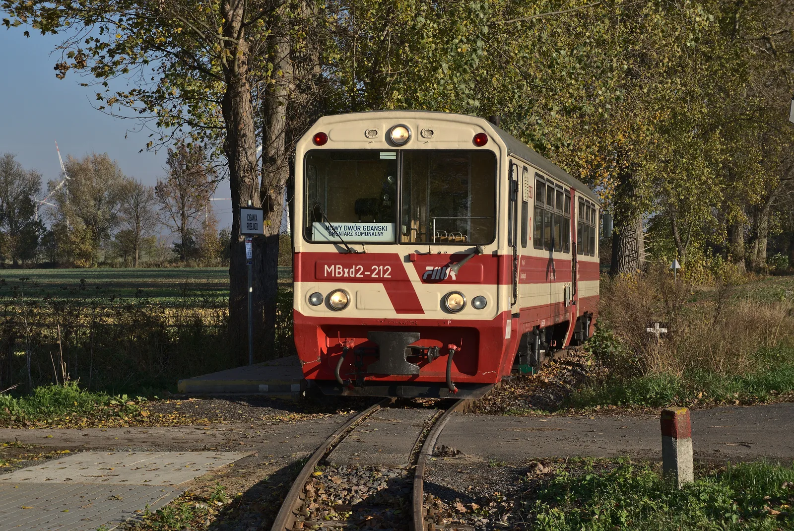 MBxd2-212 during the All Saints' Day in 2021 on Żuławska Kolej Dojazdowa