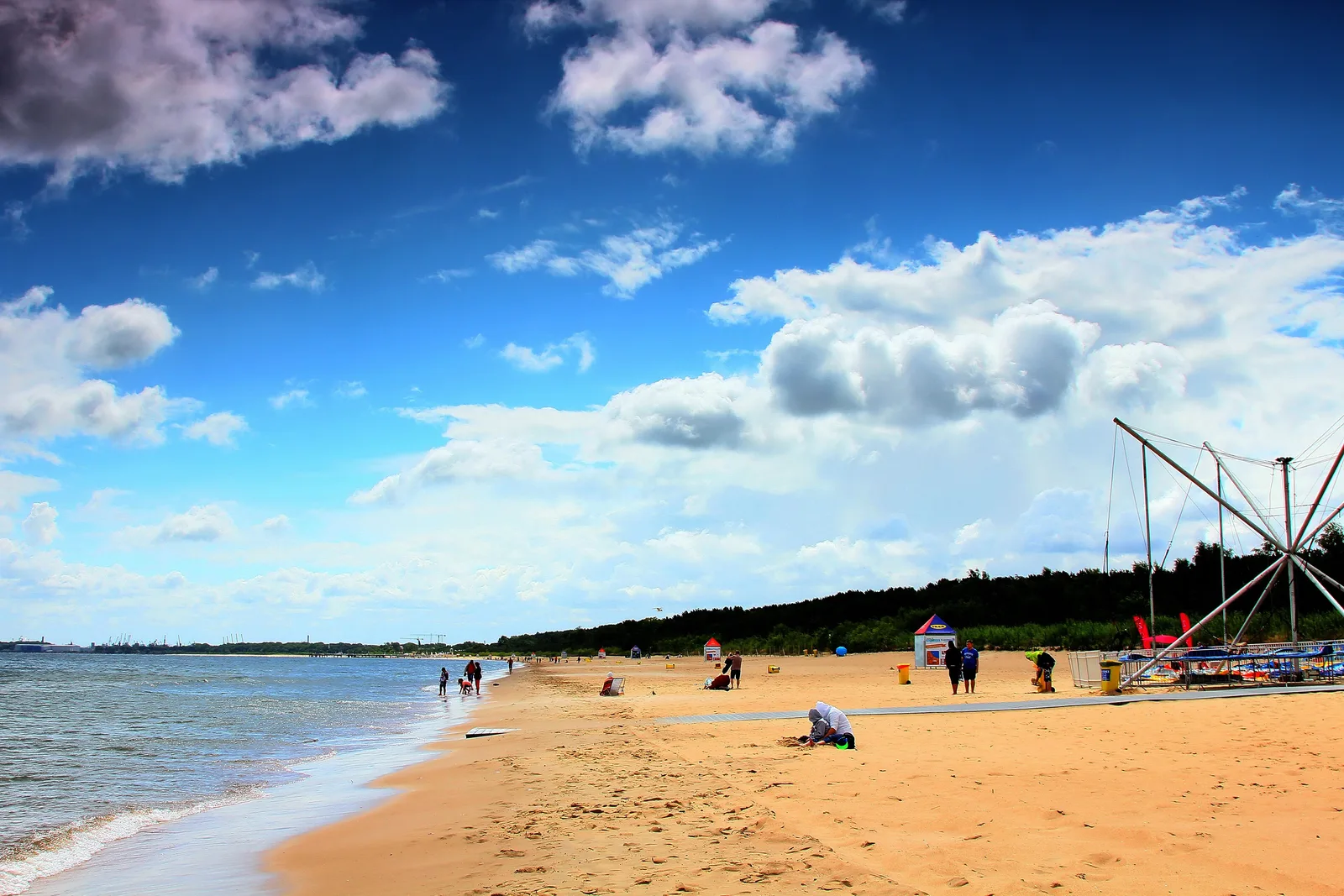 Gdańsk. Plaża w Jelitkowie.