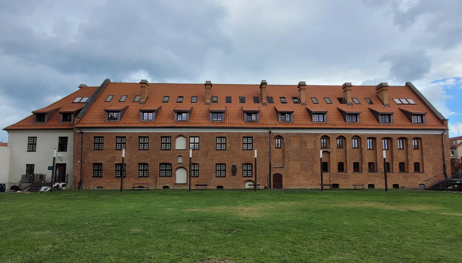 Muzeum na dawnym przedzamczu zamkowym w Elblągu