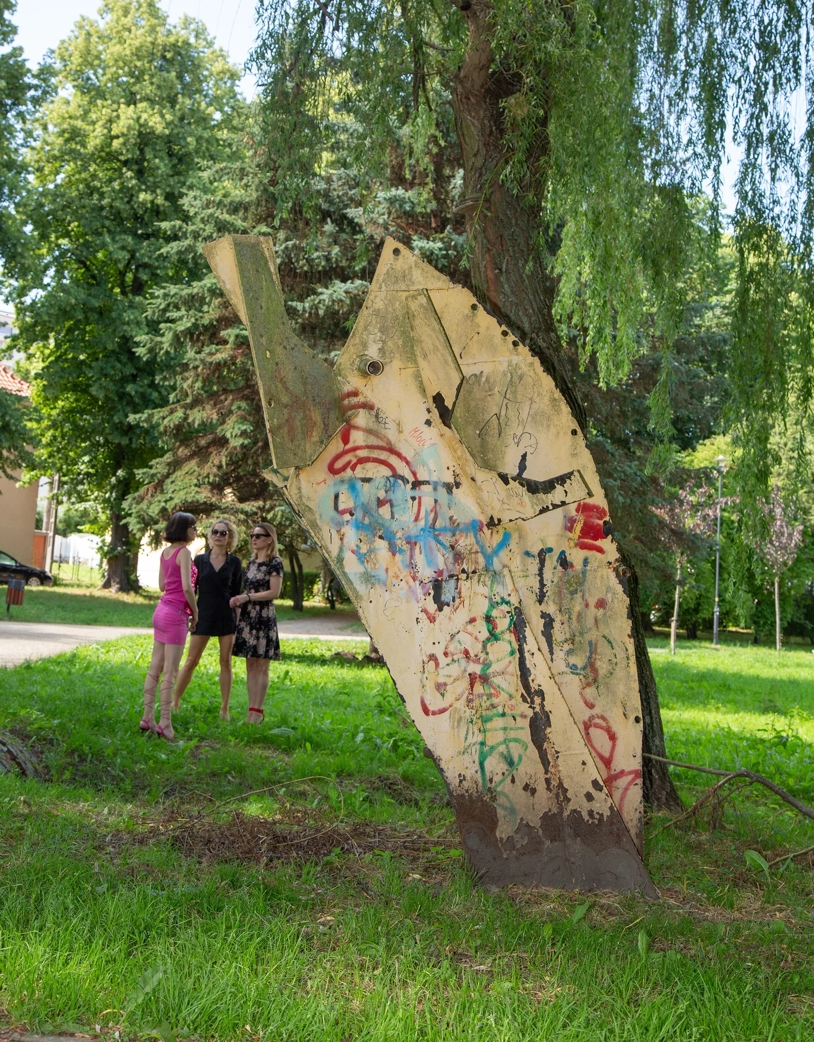 Sculpture by Jan Hendrych, from Prague (group realisation of Czech and Slovak artists: J. Lemańczuk and W. Tarko) created/made during the 1st Biennial of Spatial Forms in Elbląg (1