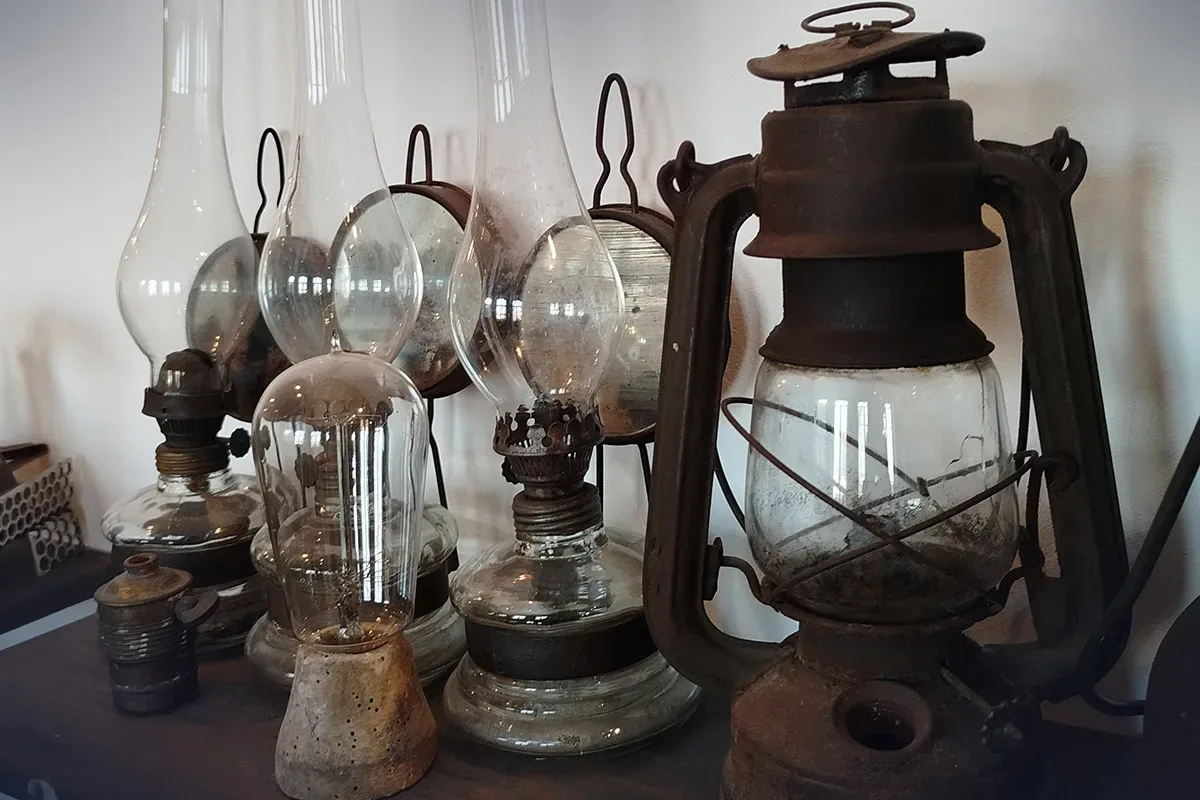 Muzeum Przyrody i Muzeum Etnograficzne im. Edwarda Klemensa w siedzibie Welskiego Parku Krajobrazowego w Jeleniu