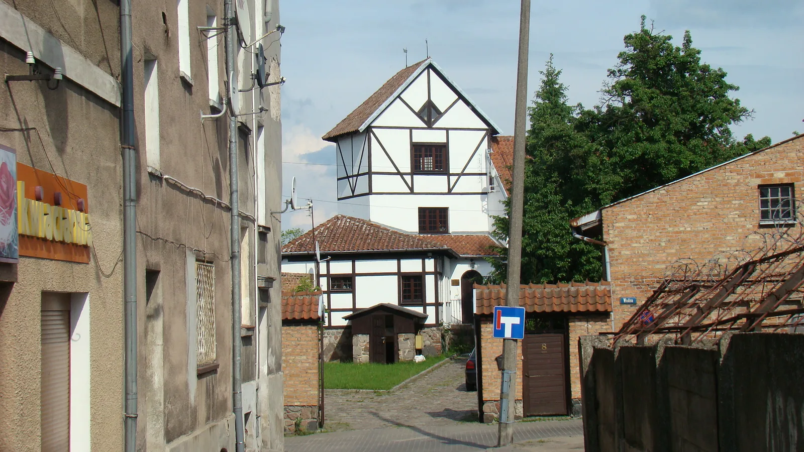 Baszta Tczewska (Młyńska) położona nad kanałem Wierzycy.