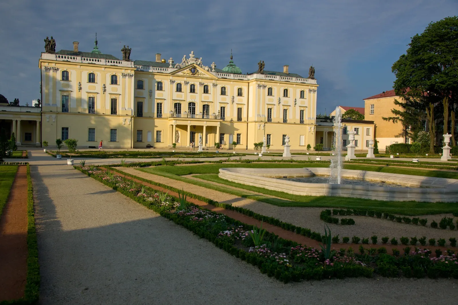 Muzeum Uniwersytetu Medycznego w Białymstoku i Pałacu Branickich
