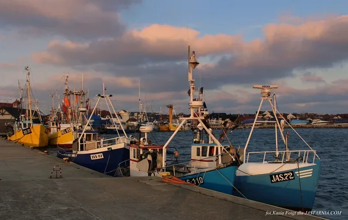 Port rybacki w Jastarni