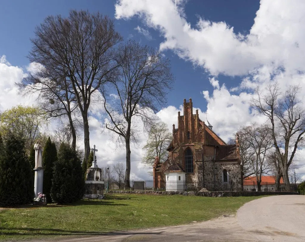 Ełdyty Wielkie — najstarsza wiejska parafia Warmii