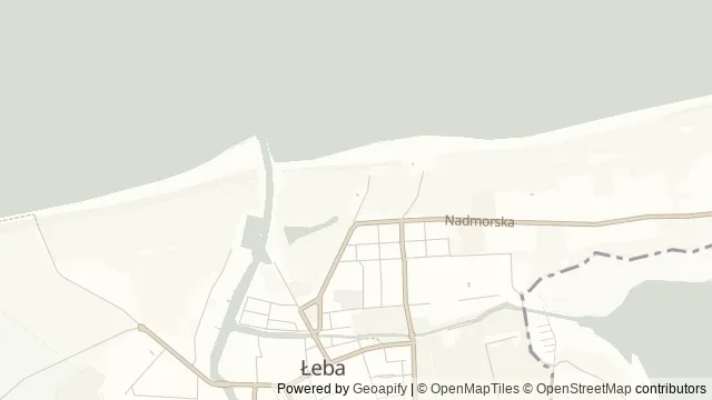 Mapa okolicy: Discovery Park Łeba — Łeba, Wybrzeże Słowińskie. Podgląd obejmuje około 3,6 km w poziomie.