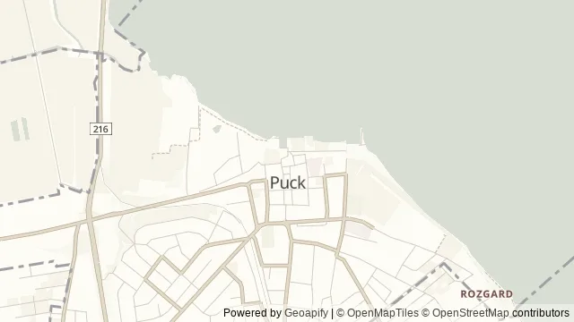 Mapa okolicy: Kościół św. Apostołów Piotra i Pawła w Pucku (fara pucka) — Puck, Półwysep Helski i Ziemia Pucka. Podgląd obejmuje około 3,6 km w poziomie.
