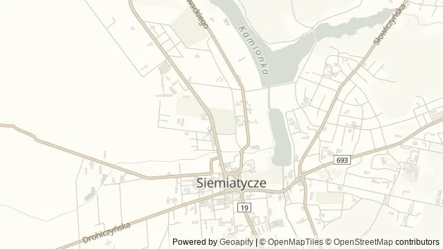 Mapa okolicy: Muzeum Sztuki Sepulkralnej w Siemiatyczach — Siemiatycze, Podlasie Nadbużańskie. Podgląd obejmuje około 3,6 km w poziomie.