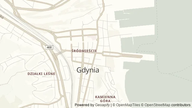 Mapa okolicy: Skwer Kościuszki w Gdyni — Gdynia. Podgląd obejmuje około 3,6 km w poziomie.